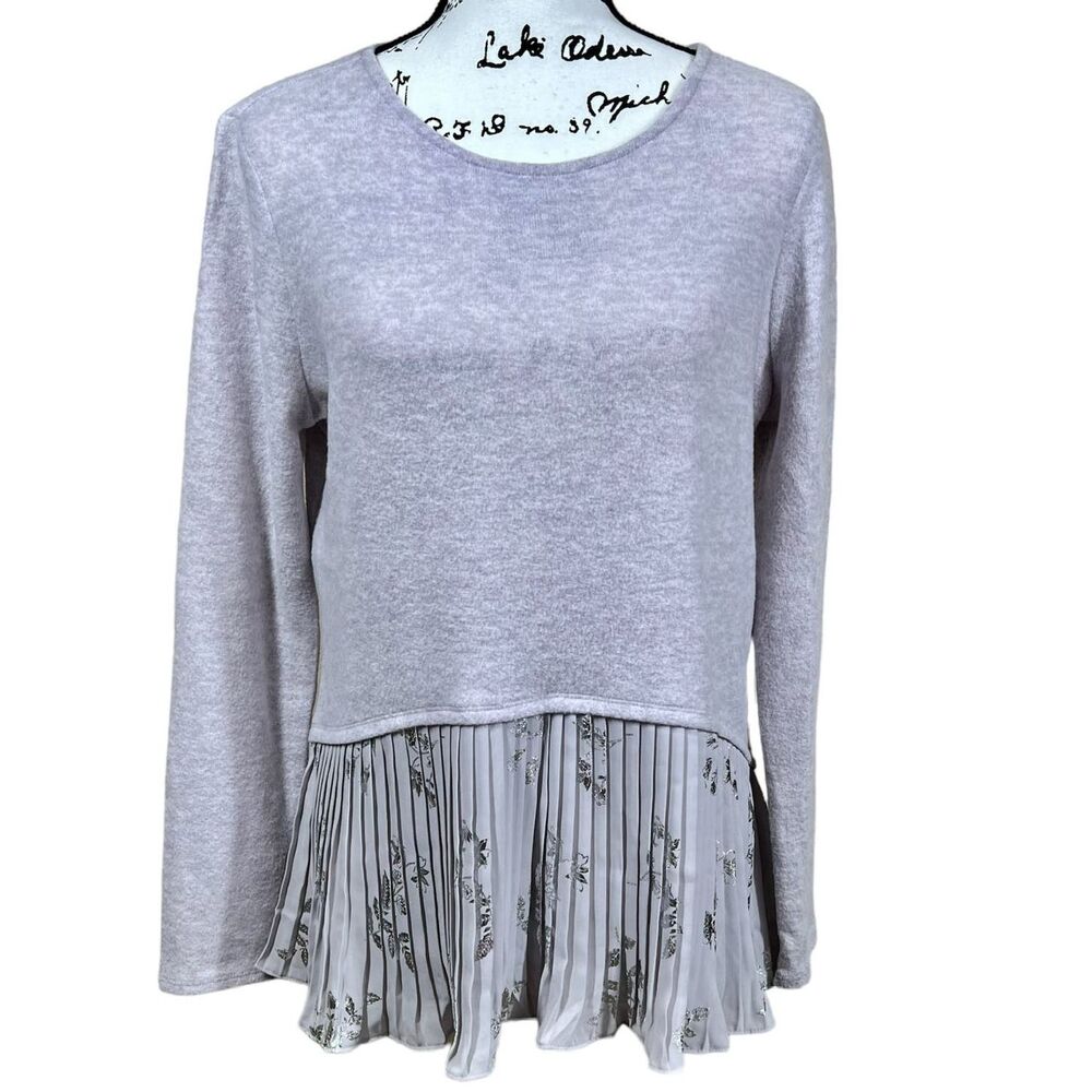 LC Lauren Conrad Gray Pleated Mock-Layer long sleeve top size M soft girl